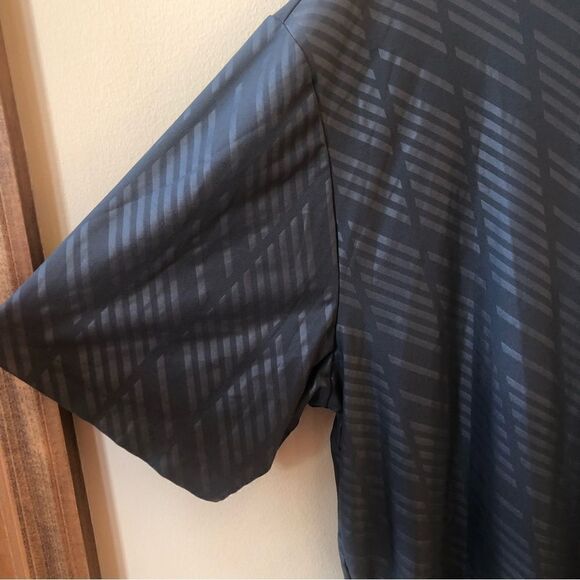 Nike Dri Fit Embossed Polo Shirt XXL - Picture 6 of 7